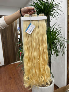 Cabello humano vietnamita virgen en trama, color natural, ondulado, sin caída ni enredos, producto estrella. - Product Image 6