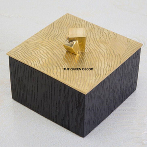 Caja de Almacenamiento de Madera y Metal para Hogares de Estilo Antiguo, con un Toque Tradicional y Uso Funcional, Venta al Por Mayor - Product Image 3