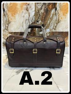 Sac de voyage en cuir artisanal de qualité supérieure SUPERIOR TRADERZ - Sac de week-end avec fermeture éclair, grande capacité, écologique, portable - Product Image 3