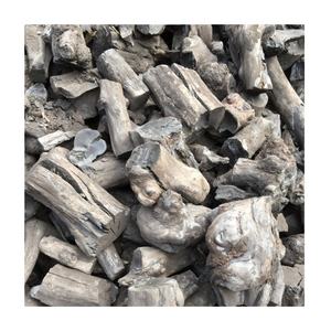 CHARBON DE BOIS DE CAFÉ PREMIUM POUR L'EXPORTATION CENDRE BLANCHE FABRIQUÉ AU VIETNAM ALLUMAGE RAPIDE INODOR - Product Image 4