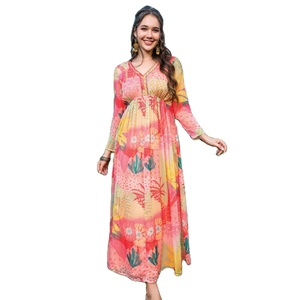 Robe longue de créateur Premium Collection Kurtis Tissu en mousseline de soie Travail à la main pur - Product Image 2