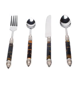 Ensemble de couverts élégants en métal inoxydable avec finition durable, idéal pour une cuisine moderne et une présentation de table à manger. - Product Image 1