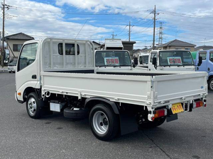 Toyota Dyna 2023 – Camión Comercial Confiable para Transporte de Carga y Negocios - Product Image 5