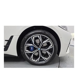 BMW Série 4 420i M Sport Gran Coupé 2024, 10 552 km, Volant à Gauche, Boîte Automatique avec Caméra Arrière - Product Image 5