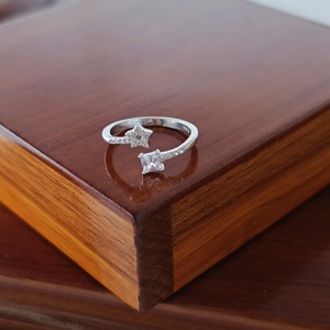 Other Cute Geometric Princess Cut Diamond <b>Open</b> <b>Ring</b> Women's Elegant Adjustable Minimalist Daily Wedding Party Gift - Product Image 2