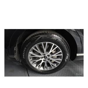 Genesis GV80 2.5T Gasolina 2WD con Caja de Cambios Automática y Asientos de Cuero, Modelo Abril 2024, 39,540 km, Volante a la Izquierda, Cámara Trasera - Product Image 5