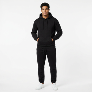 Conjunto Deportivo Unisex con Sudadera con Capucha Negra y Pantalones Cortos con Cordón, Color Sólido, Casual, Ecológico, para Adultos, Invierno - Product Image 2