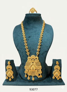 MOLL JEWELLERS - Juego de Collar con Colgante de Filigrana Floral con Circonitas y Oro de 24k, Certificado por Terceros - Product Image 4