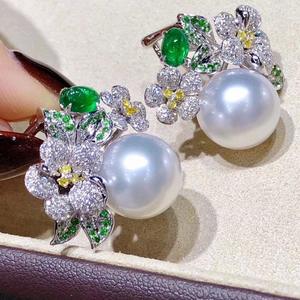 Pendientes de Plata S925 con Flor de Camelia y Perla Negra Natural de Agua Dulce de 9-10 mm, Caja de Regalo Incluida - Product Image 4