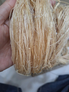 Matière première durable en fibres de banane pour les applications textiles et artisanales - Product Image 4