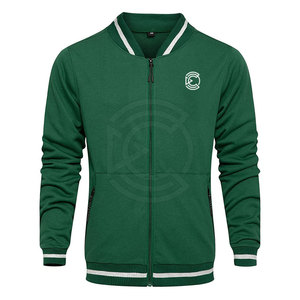Ensemble de survêtement tendance pour homme avec un design élégant, une matière douce et respirante, parfait pour une utilisation décontractée - Product Image 4
