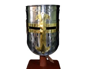 หมวกกันน็อกยุคกลางพร้อมไม้กางเขนทองเหลืองแบบอ่อนหมวกกันน็อกขัดเงาสวยงามสำหรับการสร้างประวัติศาสตร์ขึ้นใหม่และคอสเพลย์เกราะ - Product Image 1