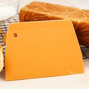 Spatule à pâte en plastique antibactérien, spatule souple pour bol, grattoir de plan de travail, outil de découpe de pâtisserie multifonctionnel flexible ATLAS STAR - Product Image 1