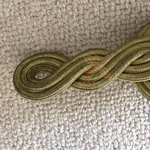 สายคล้องคอสำหรับชุดพิธีการ ดีไซน์ล่าสุด คุณภาพเยี่ยม ขายส่ง สายคล้องคอสำหรับชุดพิธีการแบบใหม่ - Product Image 3