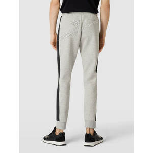 Ensemble de survêtement sportif deux pièces pour homme en molleton 340 GSM, comprenant un sweat à capuche et un pantalon de jogging, 100% coton, haute qualité - Product Image 6