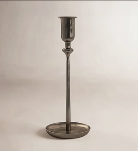 Chandelier élégant en bronze antique avec base en forme de plat, idéal pour la décoration intérieure et les centres de table de mariage - Product Image 1