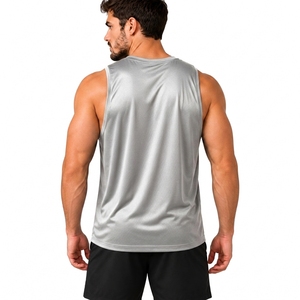 Camiseta sin Mangas Gris para Hombre, Cuello Redondo, Secado Rápido, Transpirable, Color Sólido, Tejida, 100% Poliéster, Deportiva, para Entrenamiento - Product Image 5
