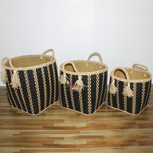 Juego de 3 Cestas de Almacenamiento Rectangulares de Bambú Tejidas a Mano Artex Dong Thap con Asas, Estilo Bohemio, Multifuncionales para Artículos Diversos - Product Image 5