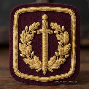 Écusson brodé main en fil d'or avec motif d'aigle et couronne, en feutre bleu marine, insignes de couronne, service sur mesure pour blazers - Product Image 5