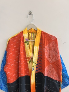 Robe kimono courte en soie pour femme, peignoir vintage, tenue d'été - Product Image 2