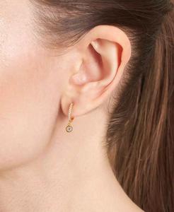 Orecchini a cerchio Huggie con ciondolo in zirconi cubici (3/8 ct. T. w.) in oro 14k su argento Sterling | Macis's - Product Image 2