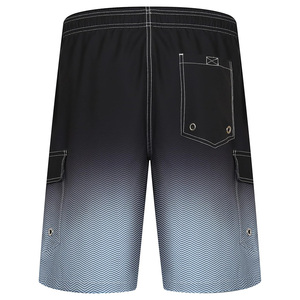 Shorts de sport pour homme haute performance, sublimés, avec logo personnalisé, anti-transpiration, séchage rapide, pour l'entraînement - Product Image 2