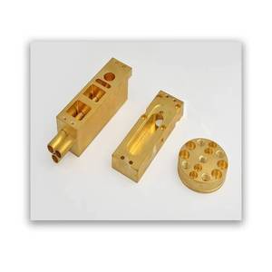 Componentes Torneados de Latón, Mecanizado de Alta Precisión, Piezas Pulimentadas y Duraderas para Aplicaciones Industriales - Product Image 5