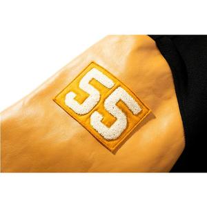 Veste universitaire noire pour homme avec manches jaunes, broderie personnalisée OEM, patch en chenille, veste universitaire de style college - Product Image 3