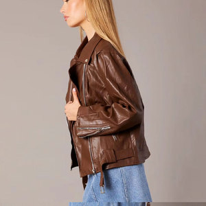 Chaquetas de Cuero para Mujer, Diseño Moderno 2026, en Oferta, con Logotipo y Color Personalizados - Product Image 3