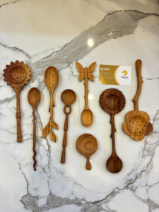 Natural Wooden <b>Spoon</b> for Kitchen Cooking and <b>Serving</b> - Product Image 4