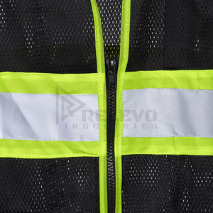 Gilet de sécurité réfléchissant haute visibilité personnalisé RELEVO INDUSTRIES, 120 GSM, en maille polyester légère, style vêtement de travail, pour la vente en gros - Product Image 4