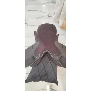 อานม้าแบบอังกฤษ รุ่น KKJ05 ยี่ห้อ Kaamkaaj พร้อมโครงสร้างไม้พลาสติกคุณภาพสูง สำหรับการขี่ระยะไกล การฝึกซ้อม และการแข่งขัน มีจำหน่ายในปริมาณมาก - Product Image 3