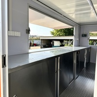 Remorque alimentaire carrée avec cuisine complète, camion de restauration mobile remorquable pour café, pizza, snacks, barbecue et service de boissons mobiles