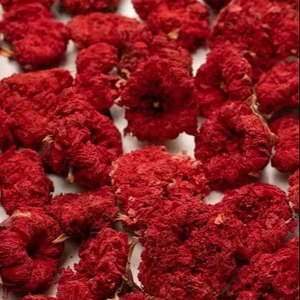 Fleurs de grenade séchées de qualité supérieure, soigneusement cueillies et séchées naturellement pour préserver leur apparence unique et leur texture riche - Product Image 2