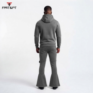 Nuevo Conjunto Deportivo Slim Fit de Estilo Moderno, Sudadera con Capucha y Pantalones Acampanados, Diseño de Invierno, Hecho en Pakistán - Product Image 5