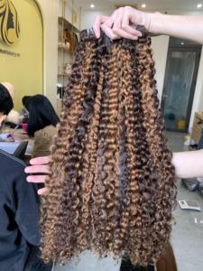 Venta al por mayor de mechones de cabello humano con cutícula alineada a granel vendedores rizados con encaje HD materia prima tinte de color - Product Image 6