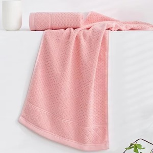 Serviette de toilette en coton épais super absorbante, douce au toucher, pour salle de bain, spa, hôtel, serviette de toilette en coton doux, OEM, vente en gros, personnalisable - Product Image 3