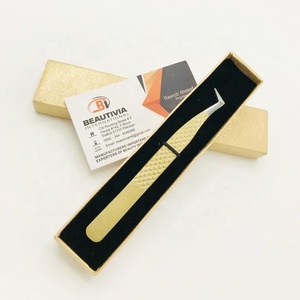 Pinzas rusas para extensión de cejas con volumen, etiqueta privada personalizada, recubrimiento en polvo dorado de acero inoxidable, puntiagudo sostenible - Product Image 1