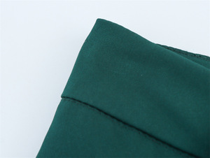 Pantalon décontracté homme taille mi-haute coupe large vert foncé 100% coton, taille élastique, infroissable, pour l'hiver, en toile écologique - Product Image 3