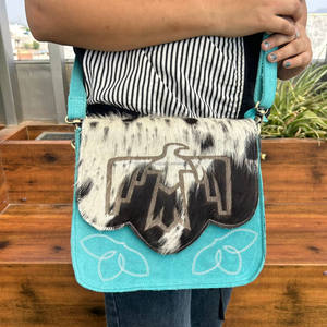 2024 vente chaude nouveau sac à bandoulière à bandoulière en cuir de vachette à la mode de haute qualité pour femmes - Product Image 2