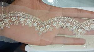 Dentelle de luxe en filet écologique avec broderie française et motif géométrique pour robes de mariée et tenues de soirée - Product Image 2