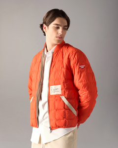 Blouson Bomber Personnalisable Transit Liner avec Logo Personnalisé, Doudoune d'Hiver Streetwear avec Logo Latéral, Léger, Rouge - Product Image 1