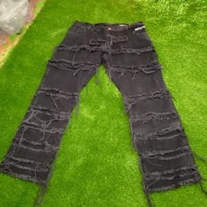 กางเกงยีนส์ผู้ชายทรงปกติแบบยืดได้ รุ่นใหม่ปี 2026 สไตล์ลำลองคลาสสิก แฟชั่นเดนิม สีดำ น้ำเงิน เทา - Product Image 1