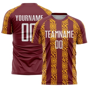 Vente en gros directe OMMIZ INDUSTRY, maillot de football personnalisé en sublimation, forme abstraite, bordeaux, blanc-or - Product Image 1