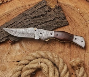 Couteau de poche pliant artisanal en acier Damas, manche en bois, OEM/ODM, couteau de survie EDC haut de gamme, pointe droite Tarj - Product Image 5