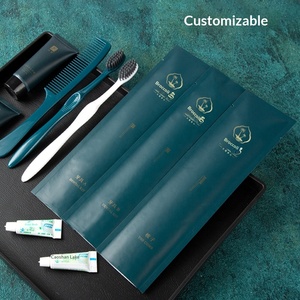 Kit d'articles de toilette écologiques pour hôtel, avec logo personnalisé, pour séjour à domicile ou en hôtel, comprenant un ensemble de brosses à dents, format voyage. - Product Image 3