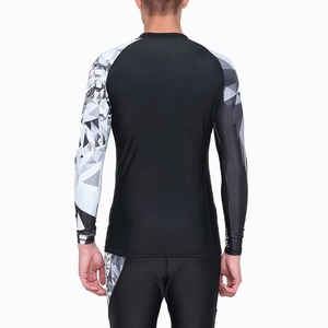 T-shirt de compression à séchage rapide pour homme, idéal pour la course, la gym, l'entraînement et le sport - Product Image 4