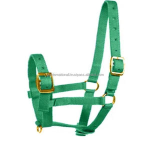 Licol pour cheval en nylon double réglable, durable et confortable, disponible en plusieurs couleurs et tailles, avec accessoires en laiton au meilleur prix - Product Image 1