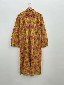 เสื้อคุรตะผ้าฝ้ายทำมือ: เสื้อคลุมสไตล์โบโฮพิมพ์ลายดอกไม้สีเหลือง - Product Image 3