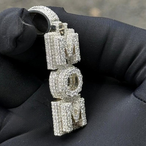 Colgante para Mamá de Plata de Ley 925 con Moissanita VVS de Corte Brillante Redondo, Chapado en Rodio, Joyería de Lujo - Product Image 3
